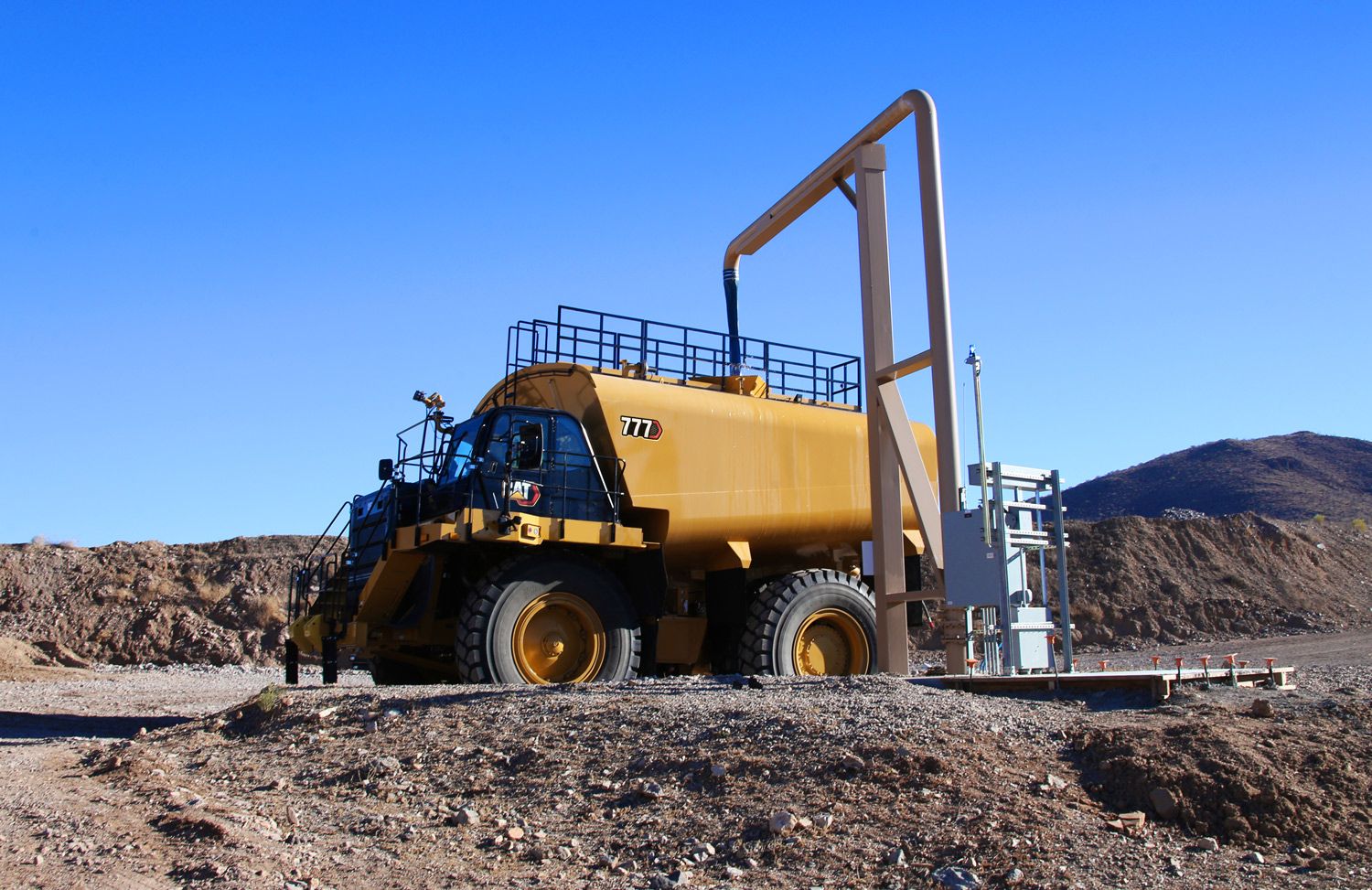 777 (07) Water Truck - Image 5